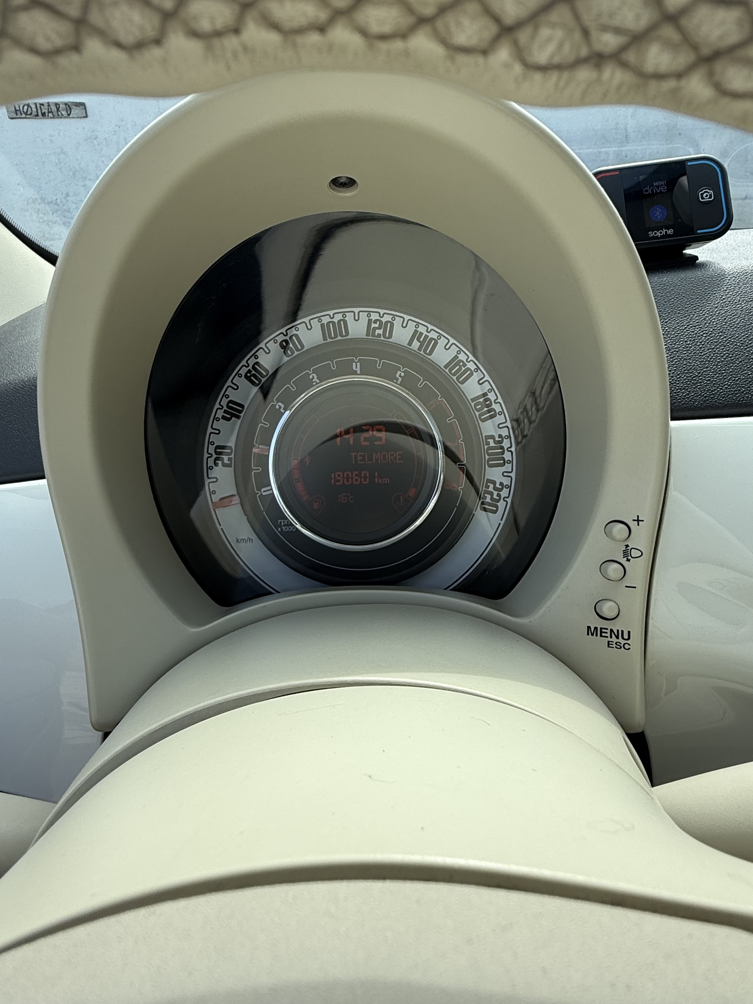 Beige Fiat 500 fra 2008