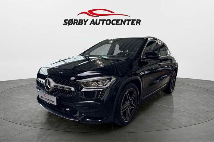 undefined Mercedes GLA200 fra 2021 set udefra