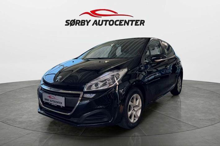 Sort Peugeot 208 fra 2019 set udefra