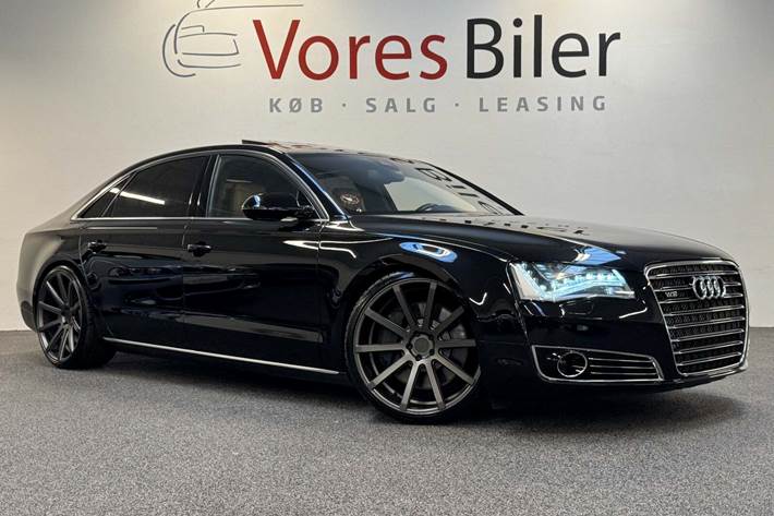 Sort Audi A8 fra 2011