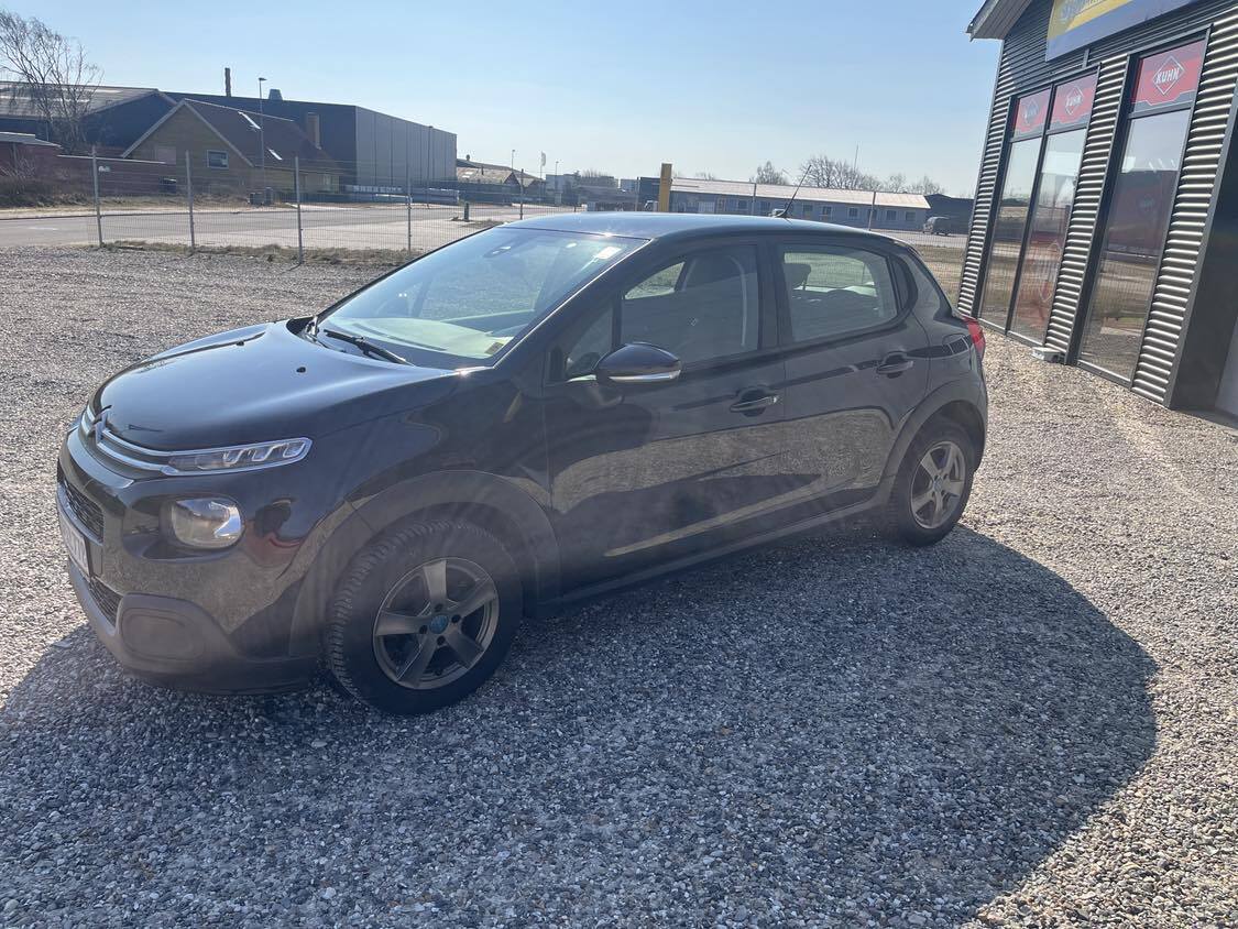 Sort Citroën C3 fra 2020