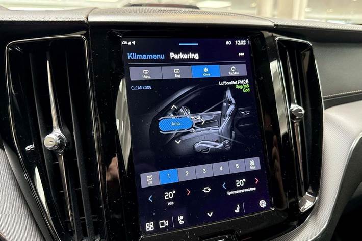 Hvid Volvo XC60 fra 2022