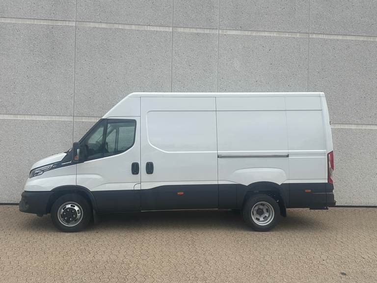 Iveco Daily 3,0 35C18 12m3 D Hi-Matic 180HK Van 8g Aut.