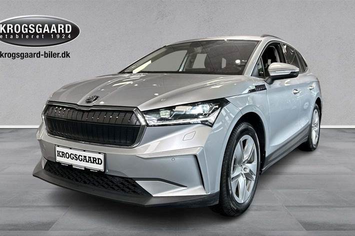 Sølv Skoda Enyaq fra 2022 set udefra