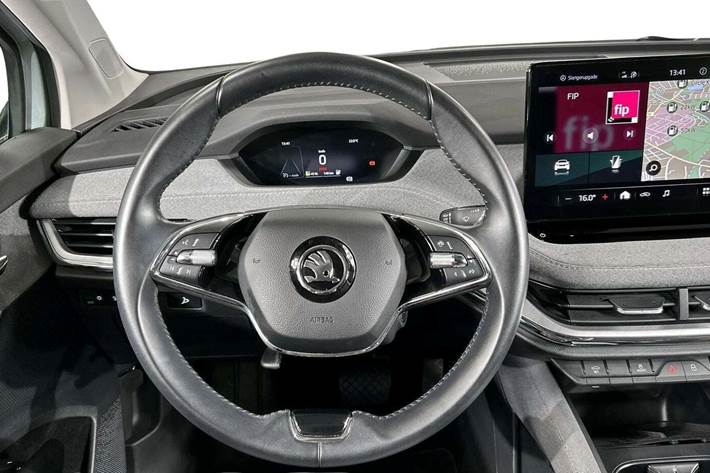 Sølv Skoda Enyaq fra 2022