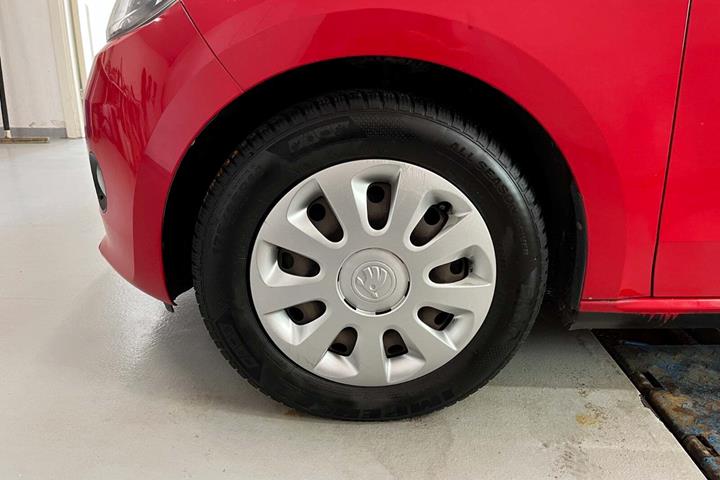 Rød Skoda Citigo fra 2013