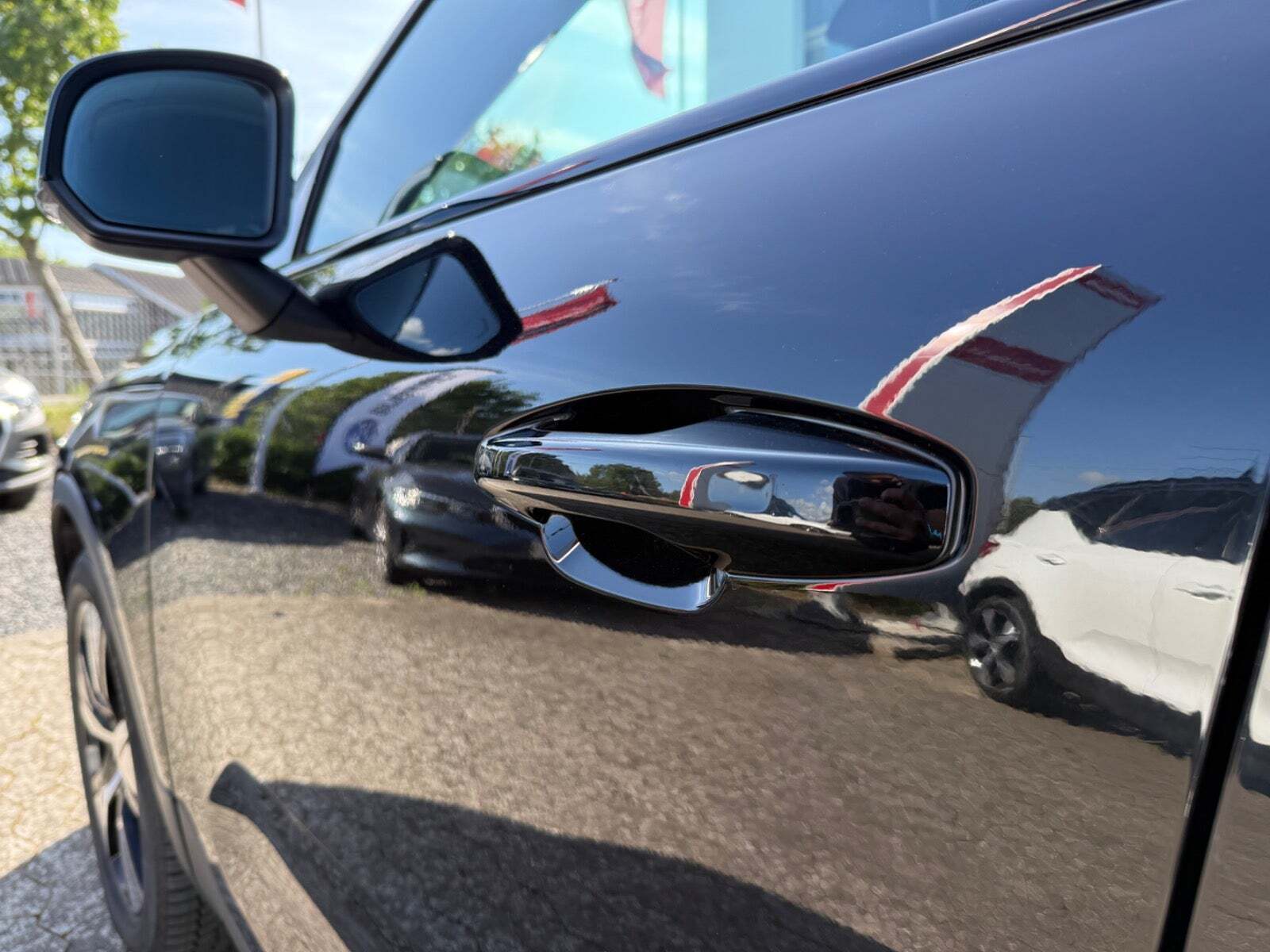 Sort Volvo XC40 fra 2022