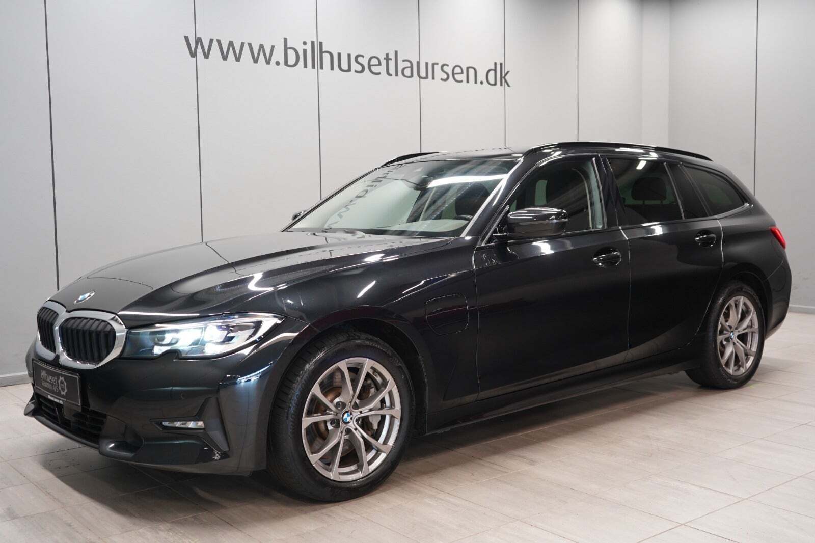 BMW 330e 2,0 Touring Sport Line aut.