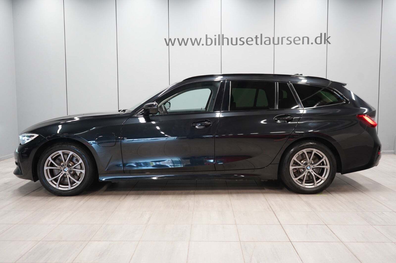 BMW 330e 2,0 Touring Sport Line aut.
