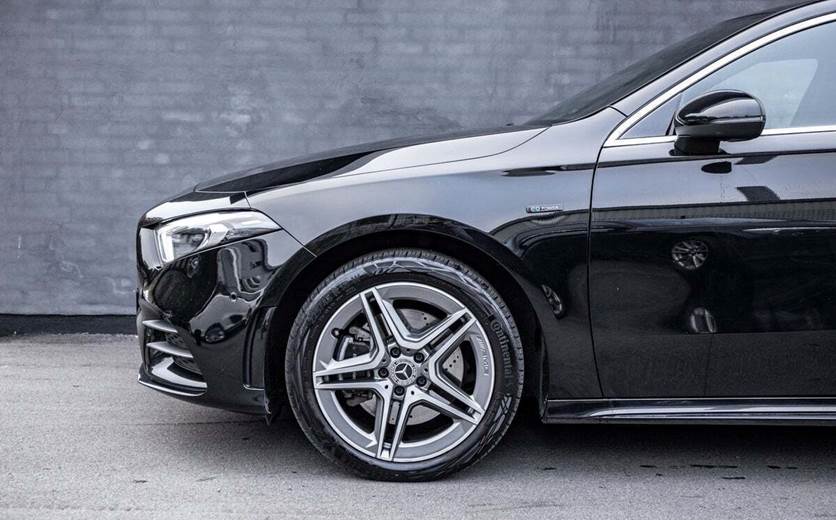 Mercedes A250 e