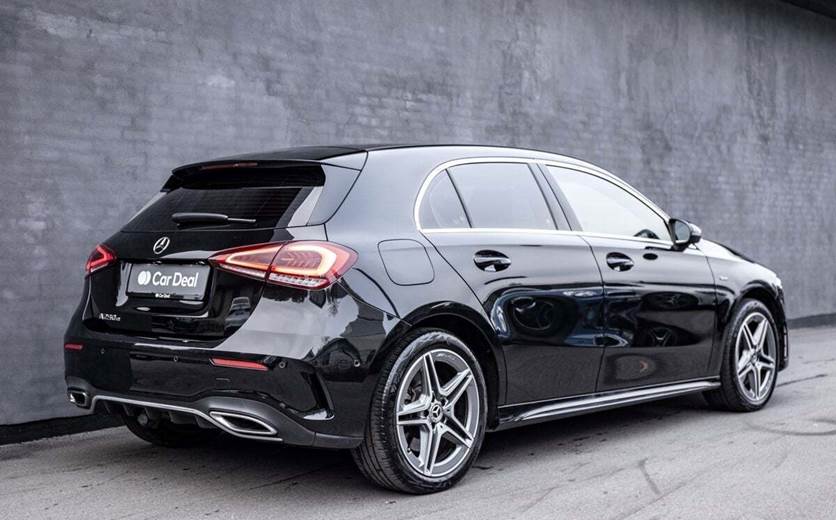 Mercedes A250 e