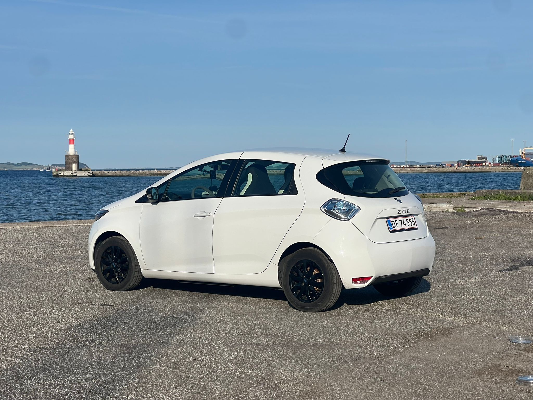 Hvid Renault Zoe fra 2017