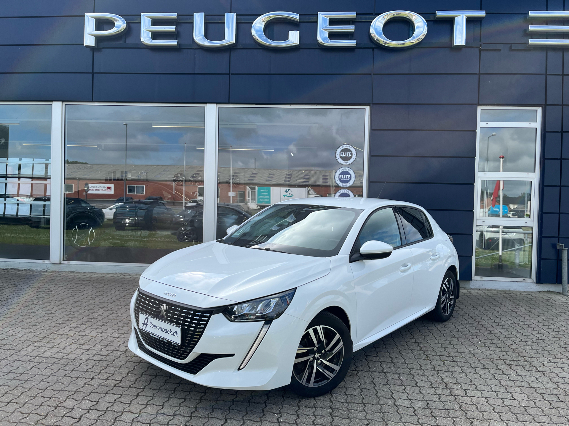 Peugeot 208 1,2 PureTech Allure Grand 100HK 5d 6g