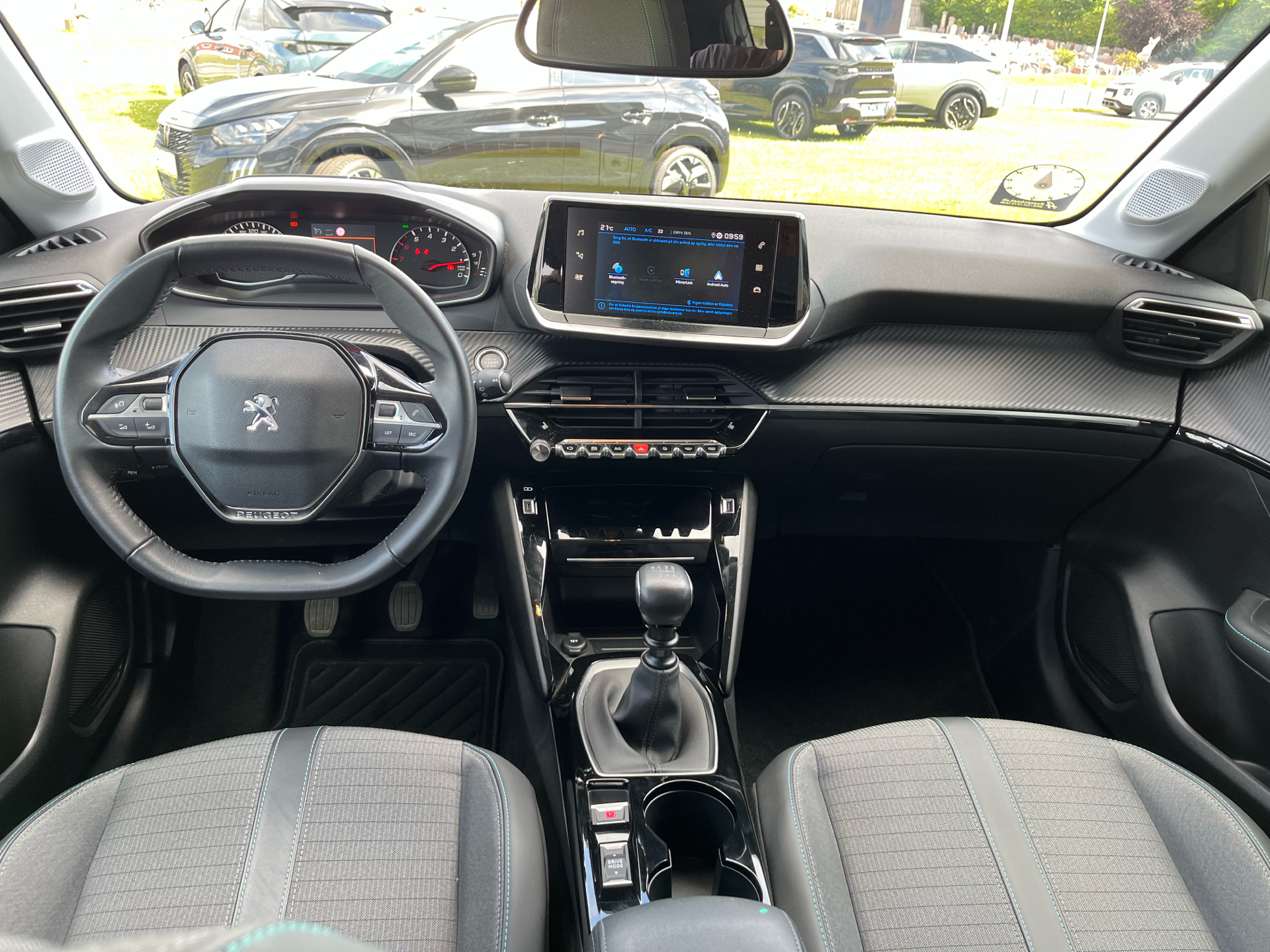 Hvid Peugeot 208 fra 2021