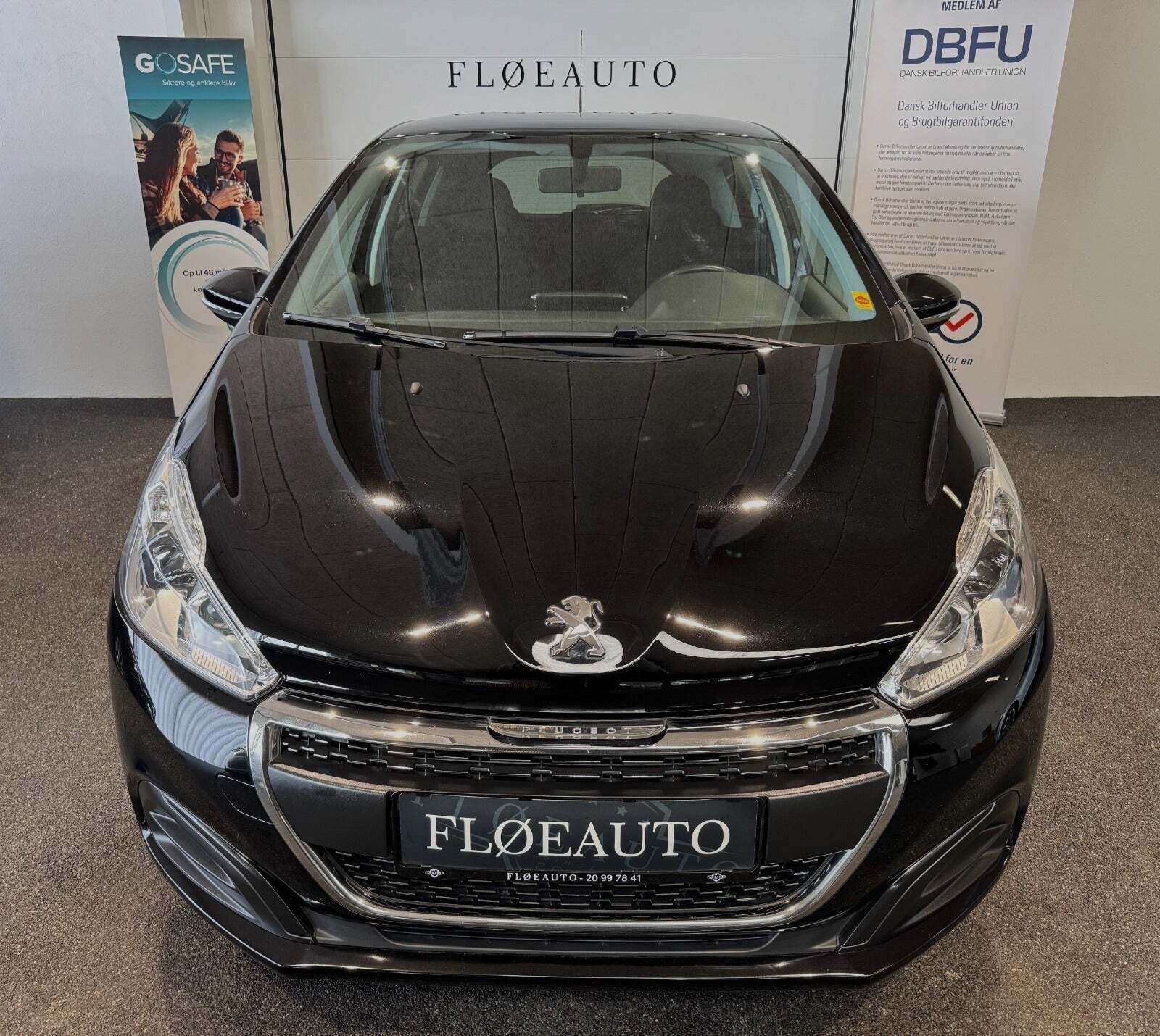 Sort Peugeot 208 fra 2017