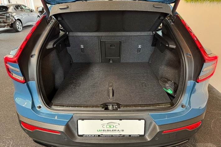 Sort Volvo C40 fra 2023