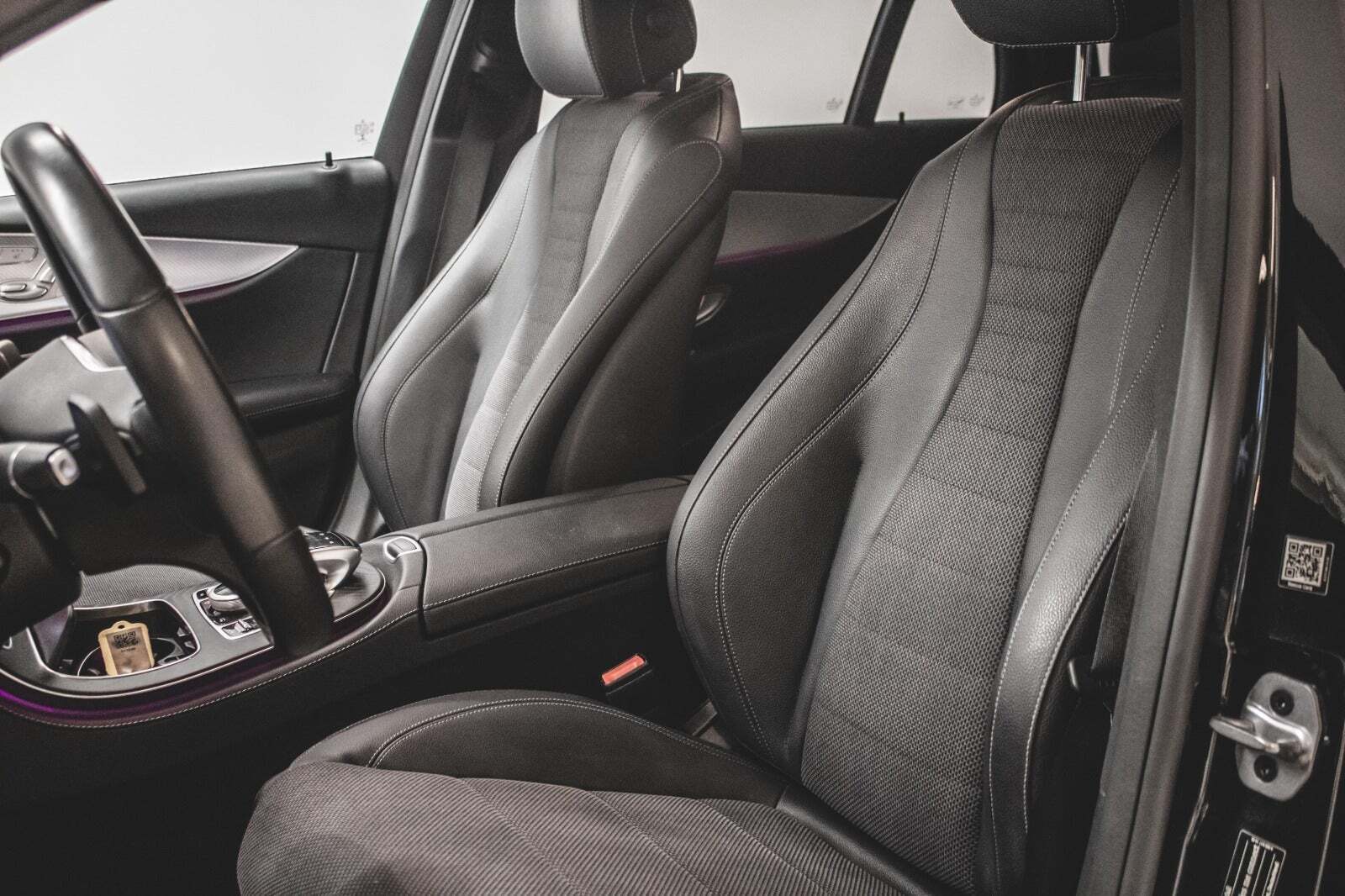 Mercedes E300 de 2,0 Advantage stc. aut.