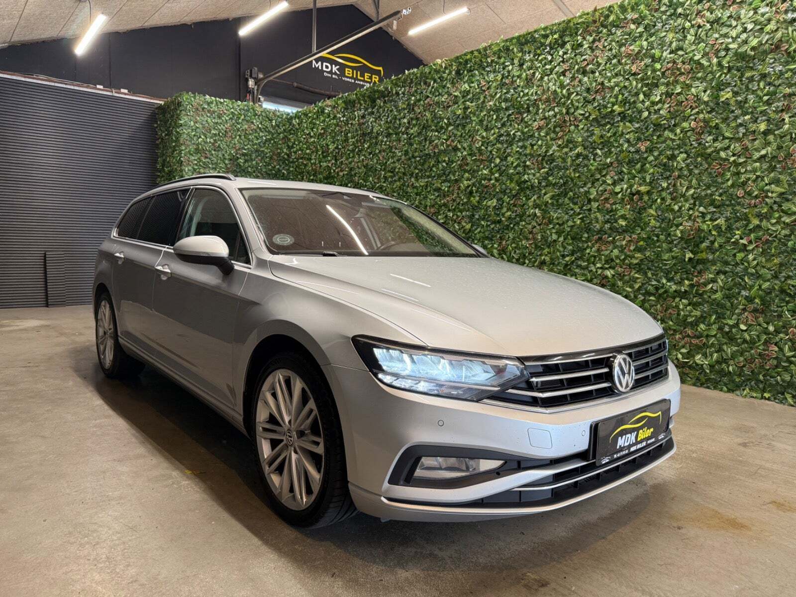 VW Passat 2,0 TDi 190 Business Variant DSG