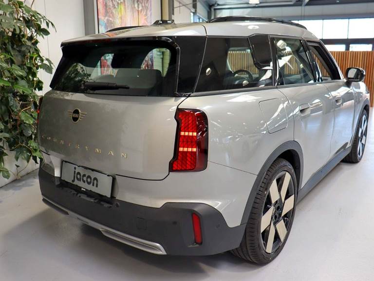 Mini Countryman E Essential Trim XS