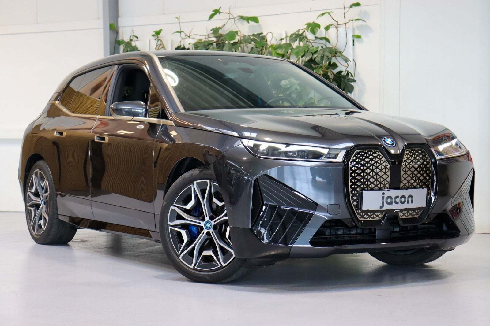 BMW iX xDrive40 Fully Charged M-Sport