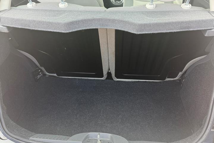 Beige Fiat 500 fra 2008