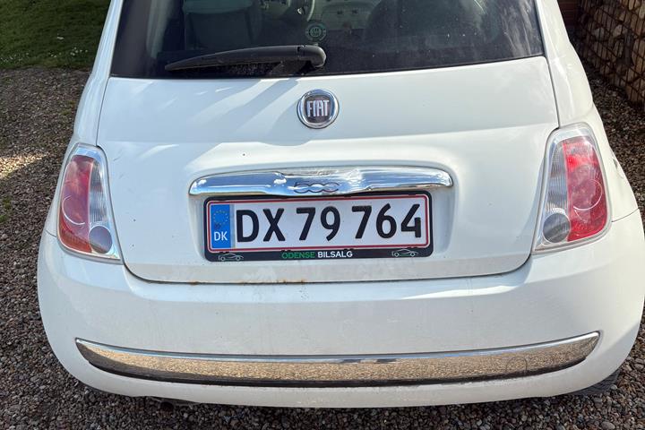 Beige Fiat 500 fra 2008