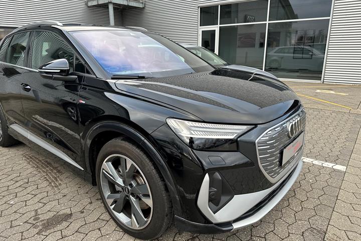 Sort Audi Q4 e-tron fra 2021