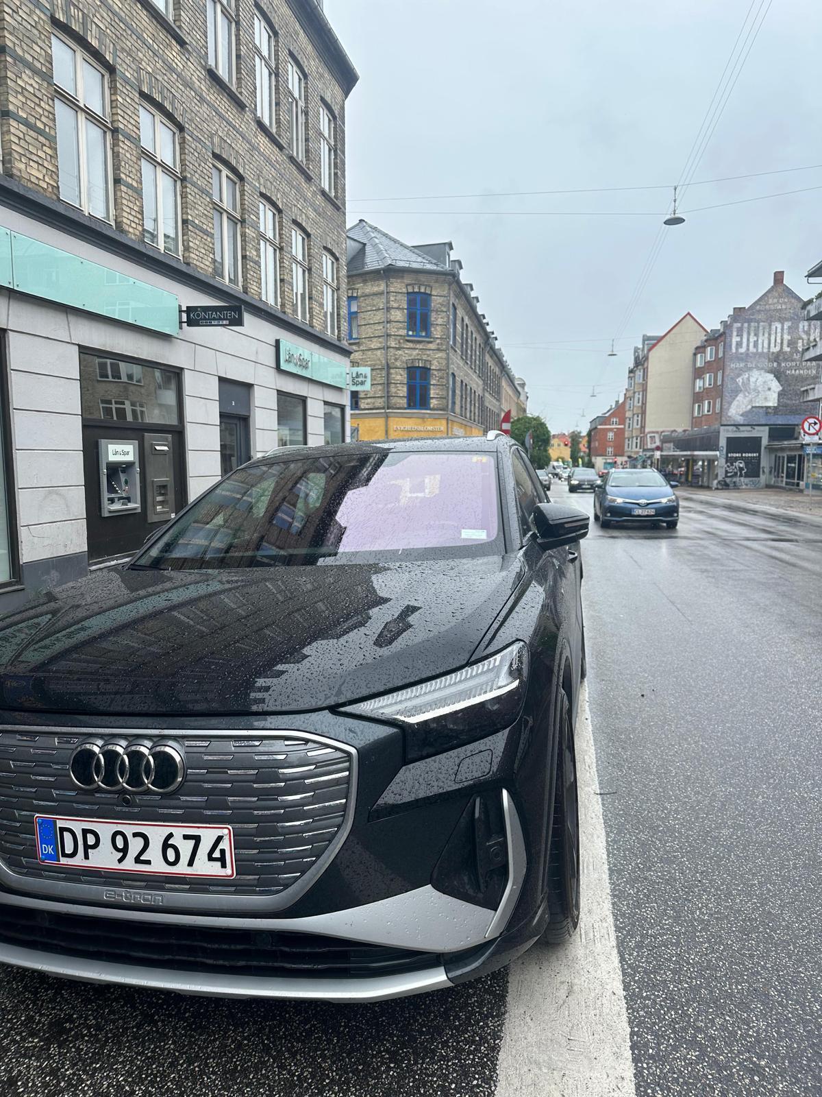 Sort Audi Q4 e-tron fra 2021