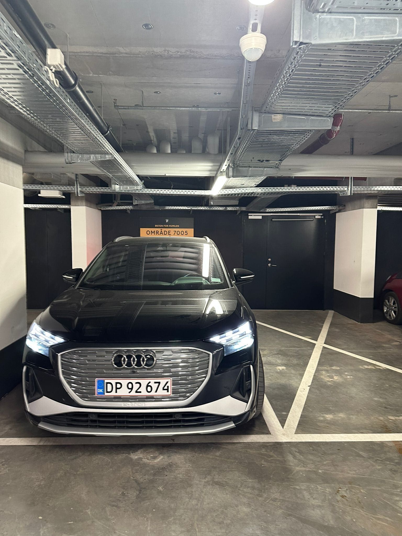 Sort Audi Q4 e-tron fra 2021