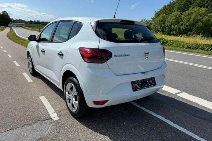 Hvid Dacia Sandero fra 2022