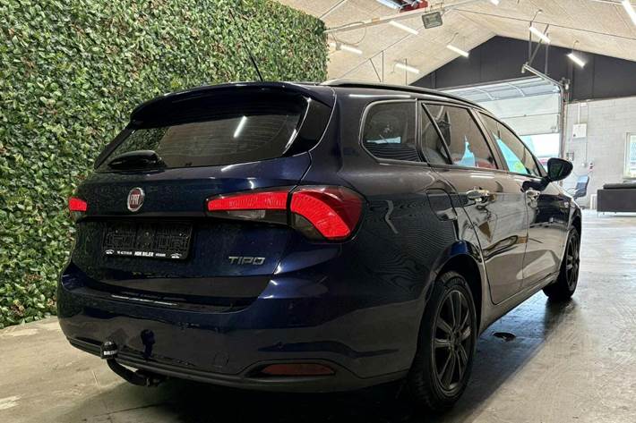 undefined Fiat Tipo fra 2017