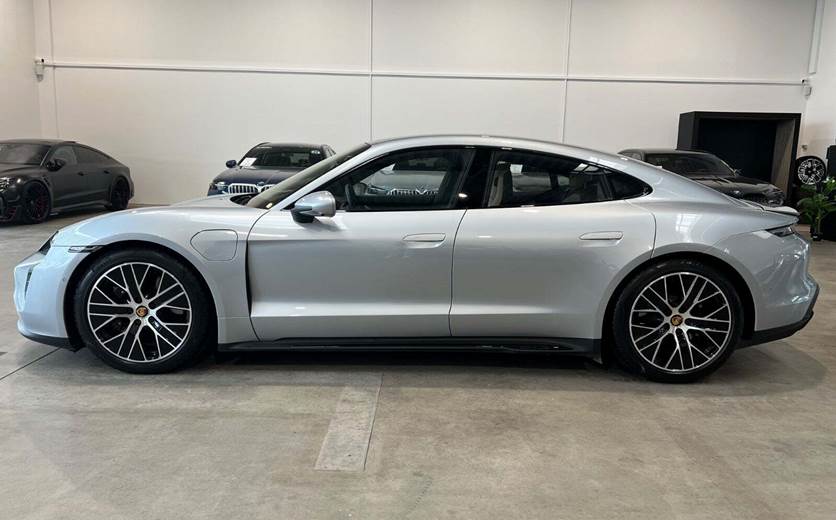 Porsche Taycan GTS
