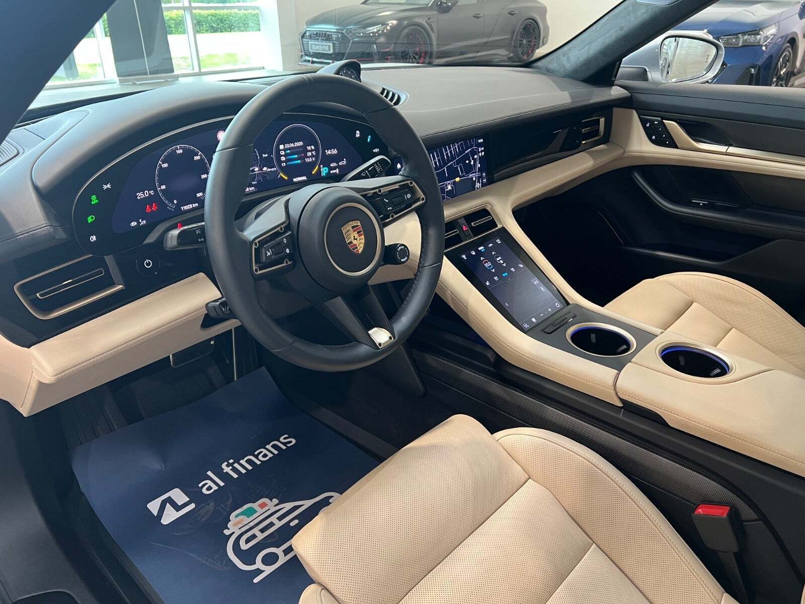 Porsche Taycan GTS
