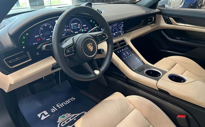 Porsche Taycan GTS