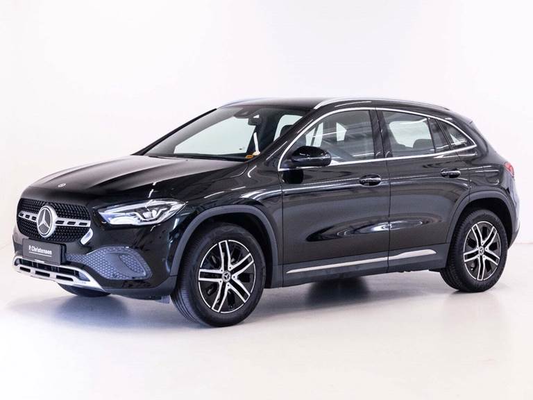 Mercedes GLA200