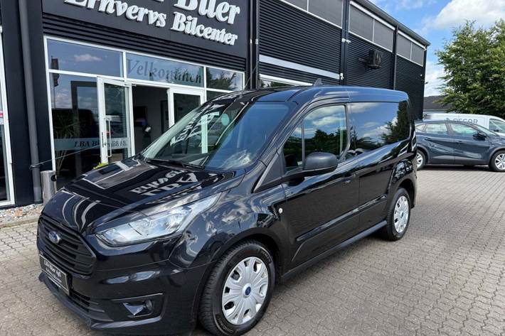 undefined Ford Transit Connect fra 2021 set udefra
