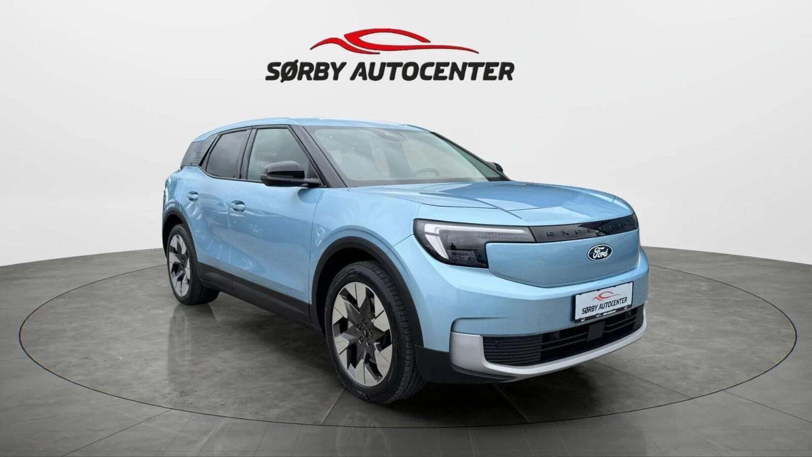 Ford Explorer 82 Premium Extended Range