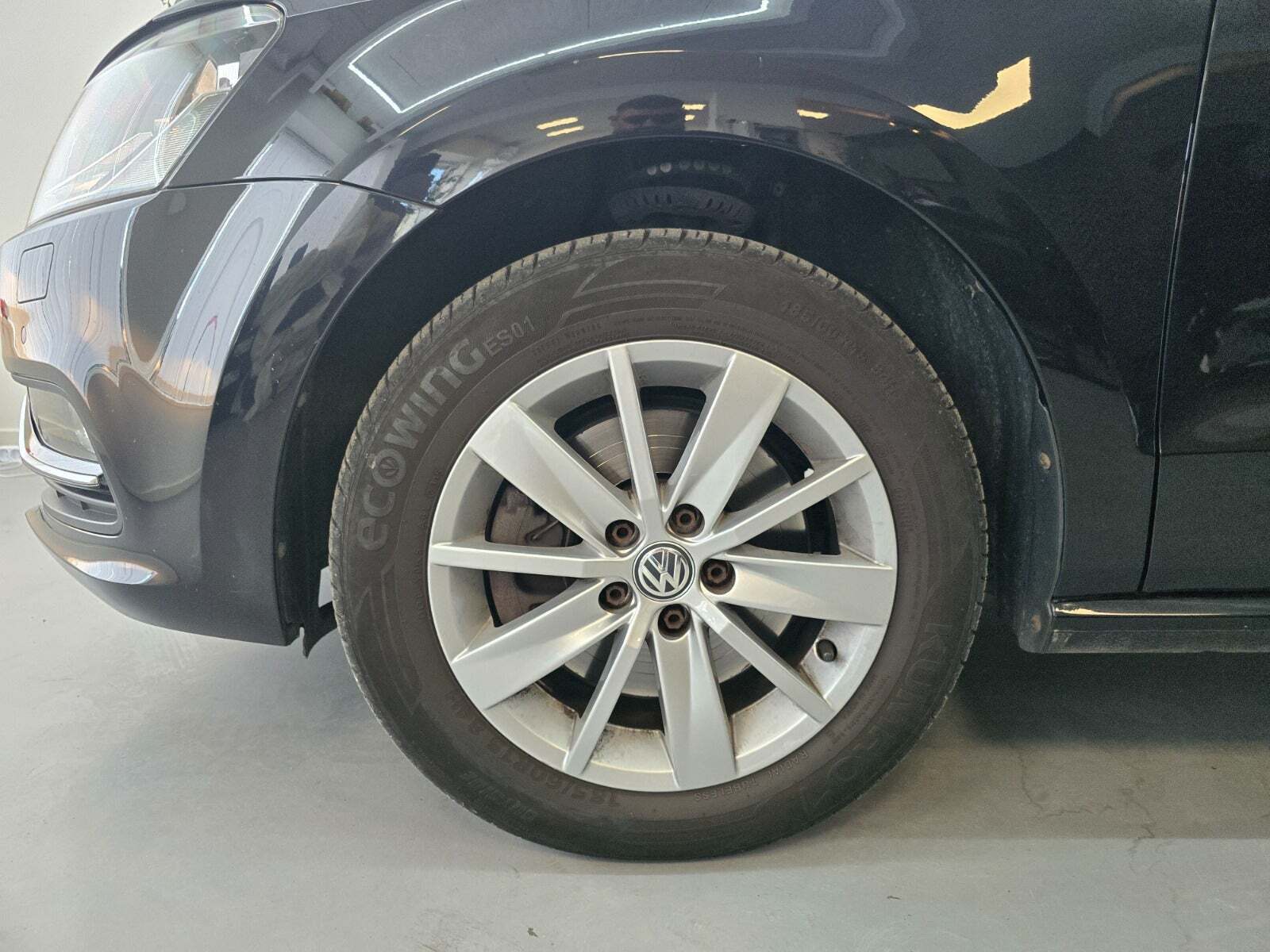 Sort VW Polo fra 2016