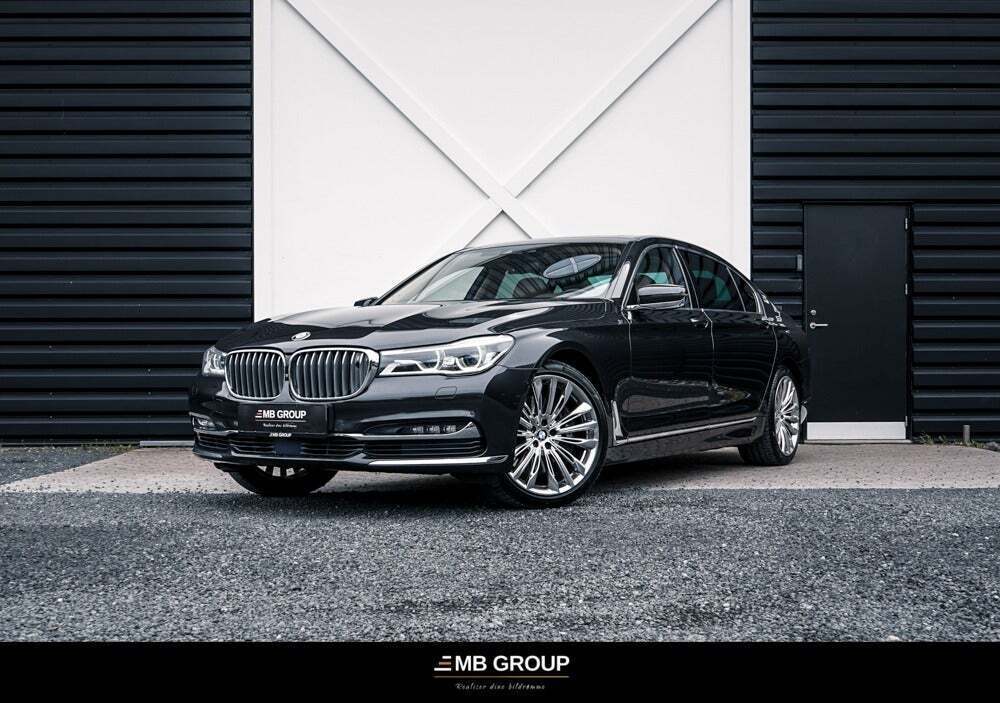undefined BMW 750Li fra 2016 set udefra