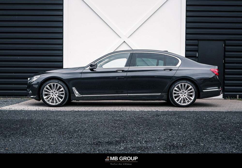 undefined BMW 750Li fra 2016