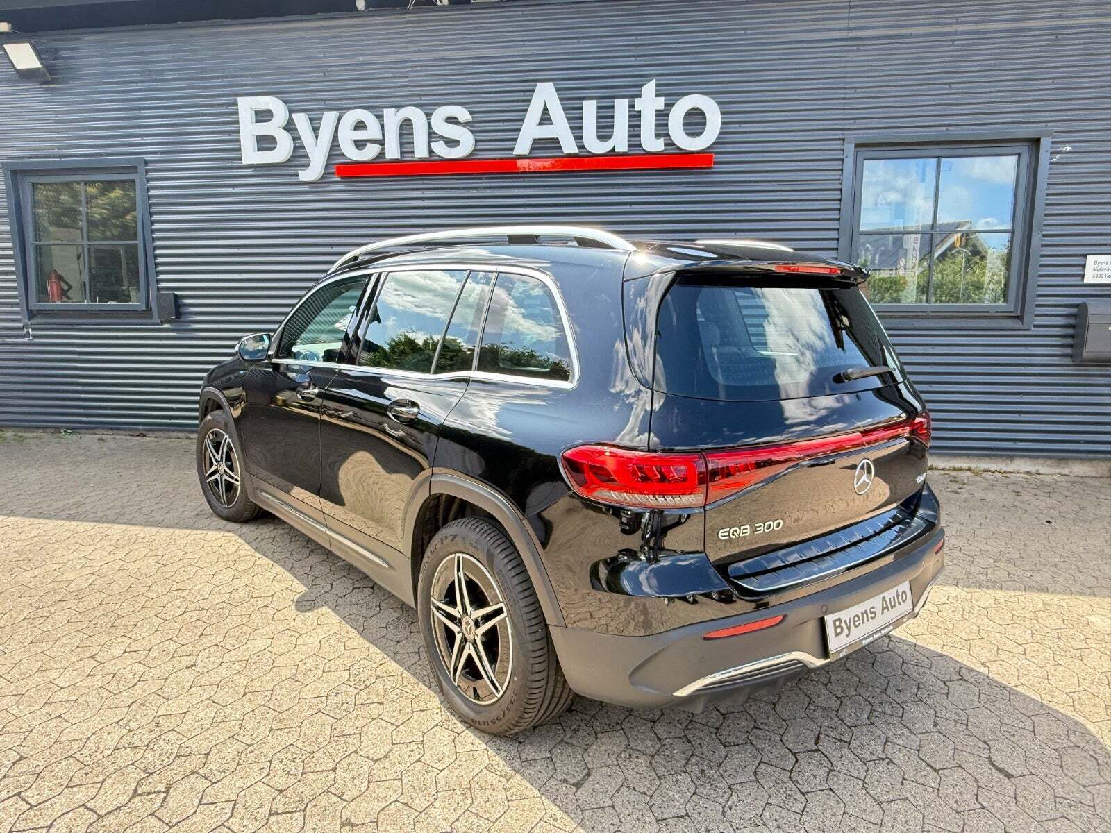 Mercedes EQB300 AMG Line 4Matic