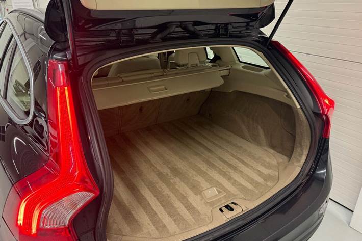 Sort Volvo V60 fra 2013