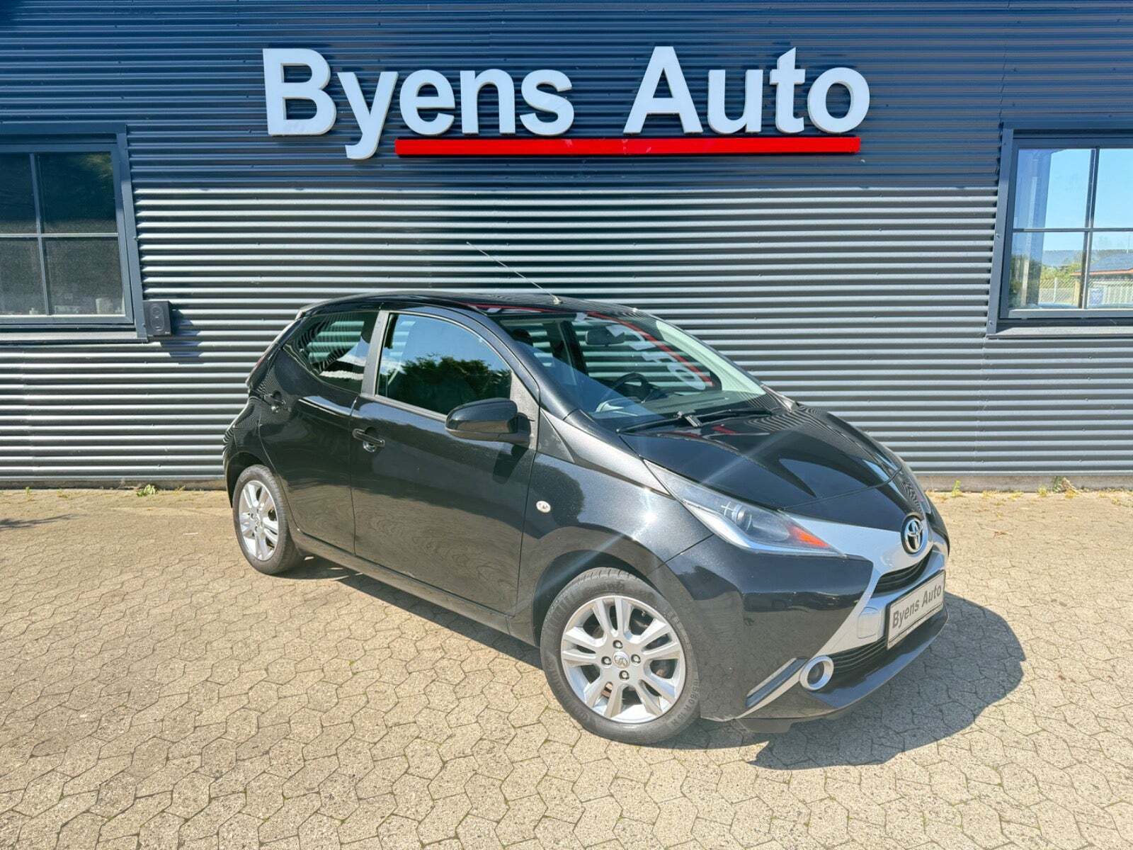 Toyota Aygo 1,0 VVT-i x-black II