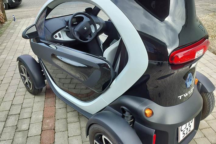Sort Renault Twizy fra 2015