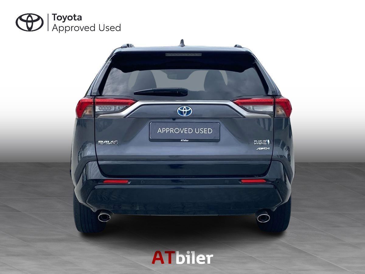 Grå Toyota RAV4 Plug-in fra 2022