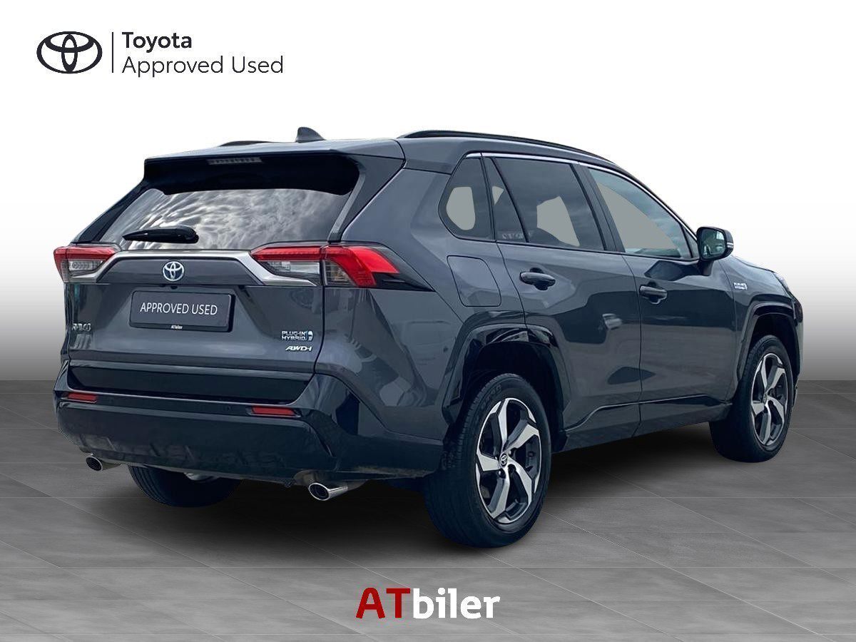 Grå Toyota RAV4 Plug-in fra 2022