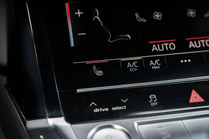 Sort Audi e-tron fra 2019