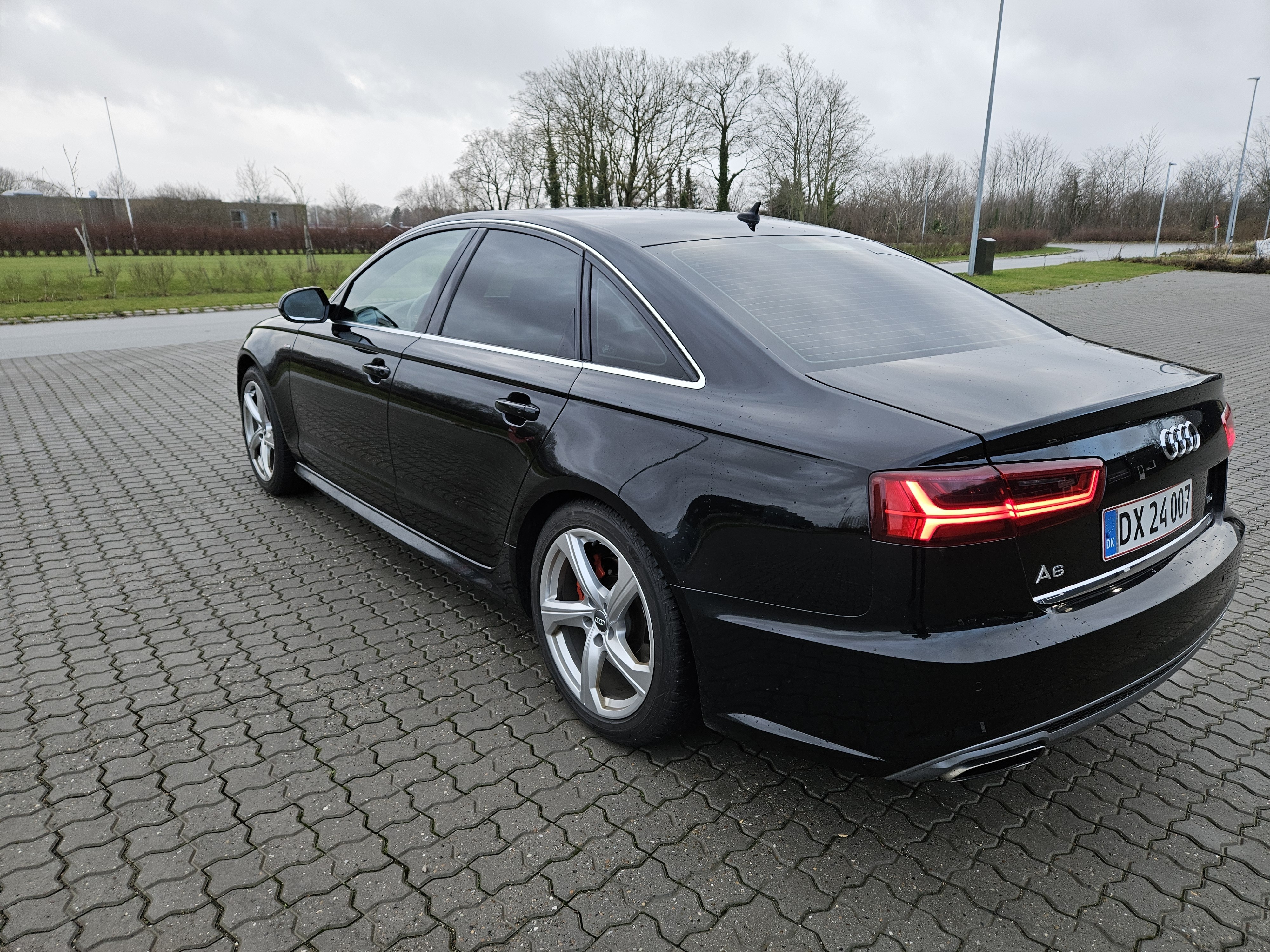 Audi A6 3,0 TDI 218 HK 4-DØRS S tronic