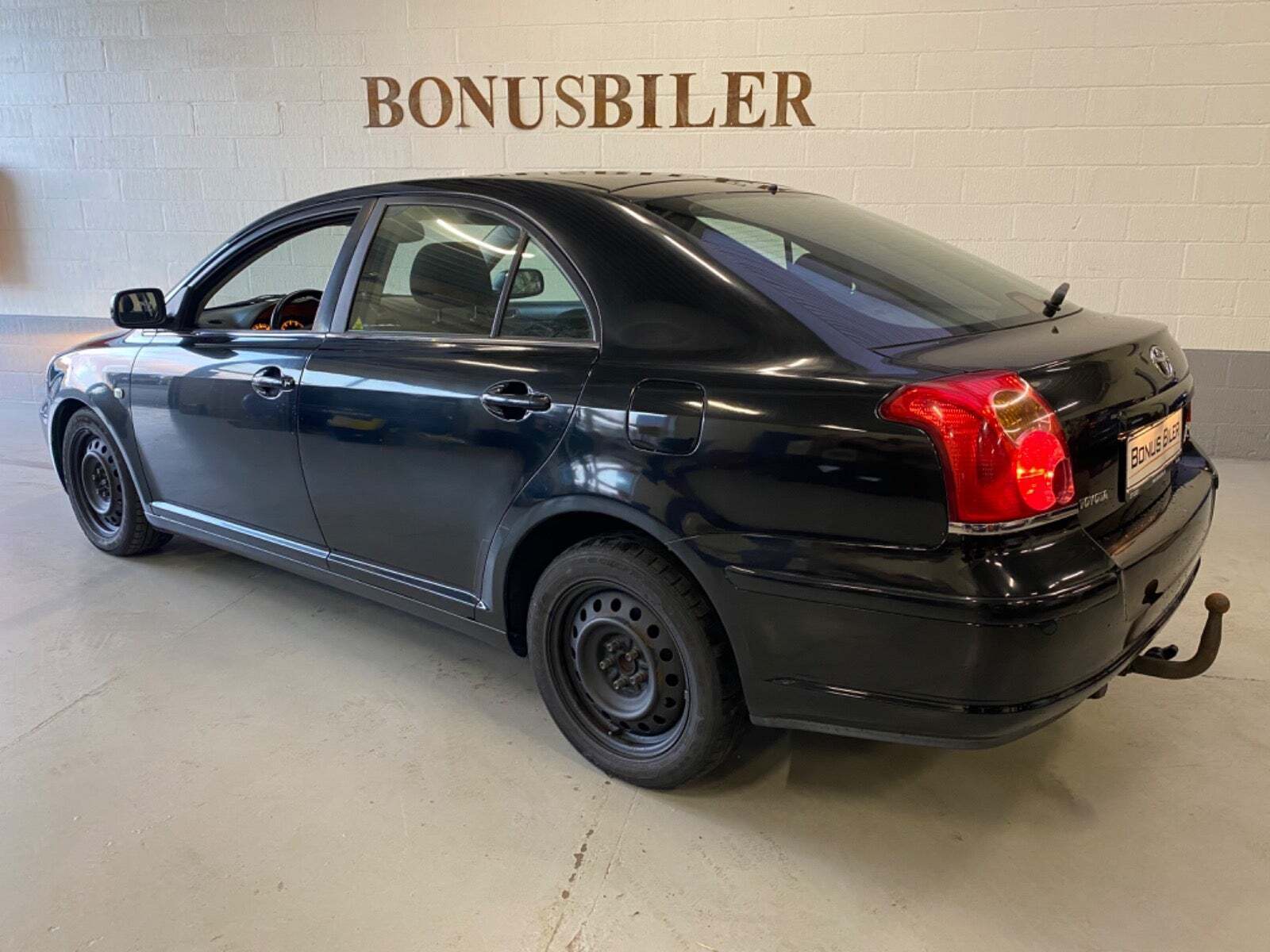 undefined Toyota Avensis fra 2004