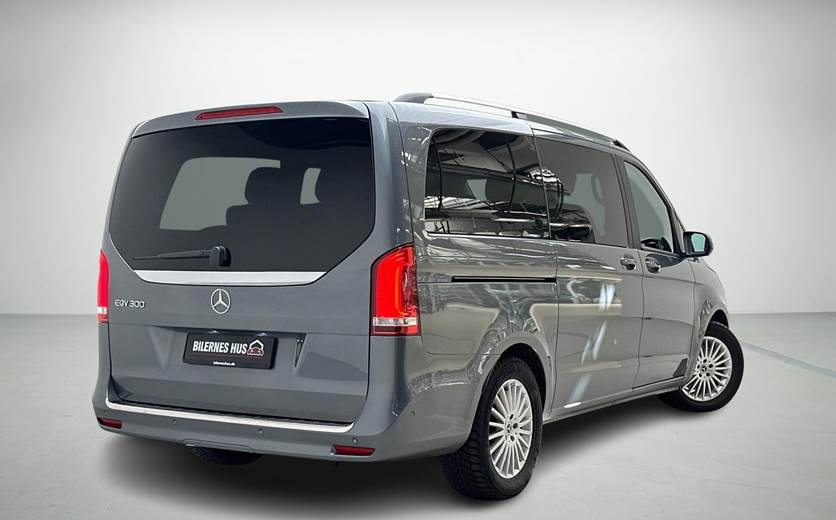 Mercedes EQV 300